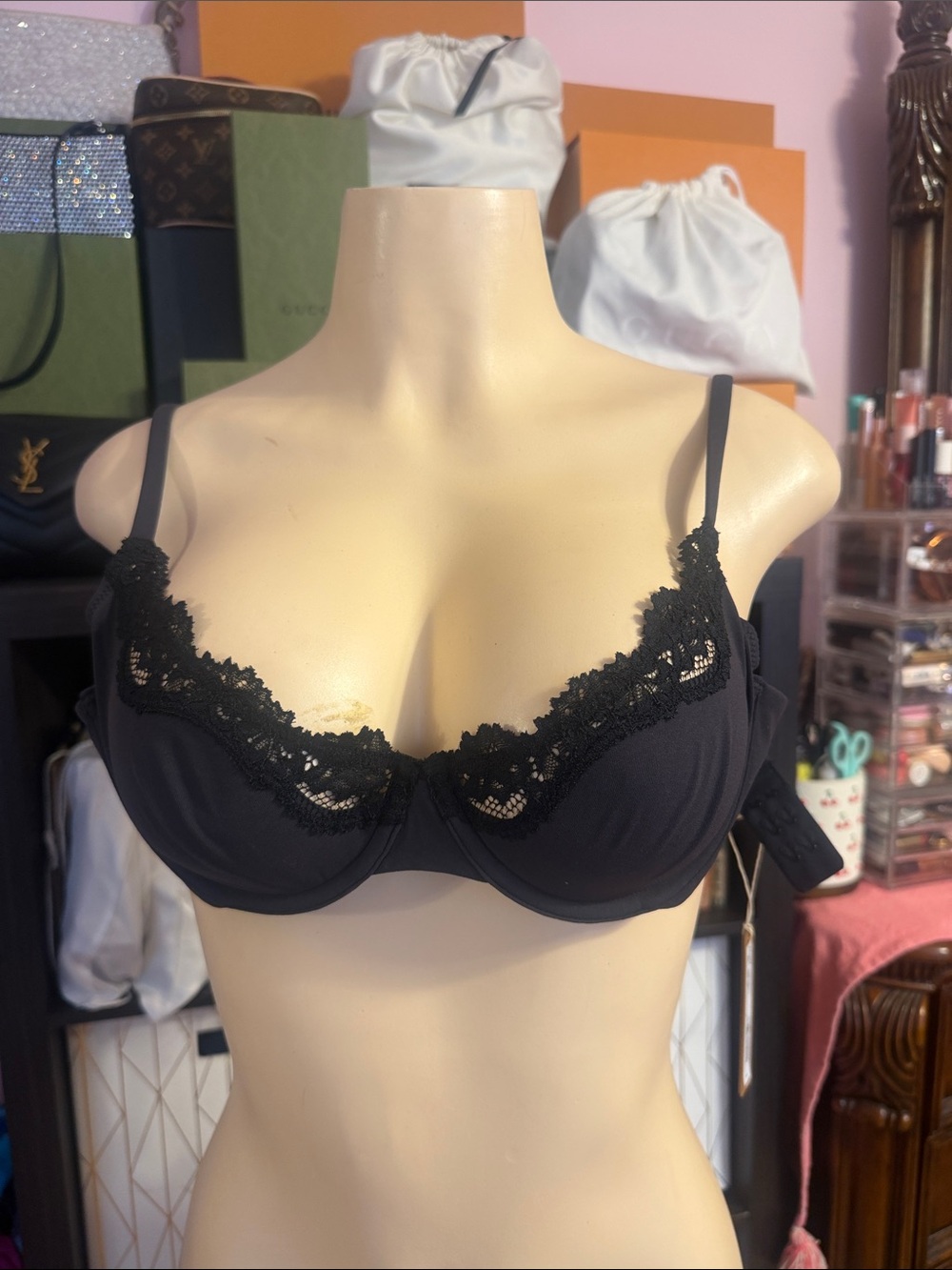 SKIMS fits everybody lace unlined Demi bra NWT